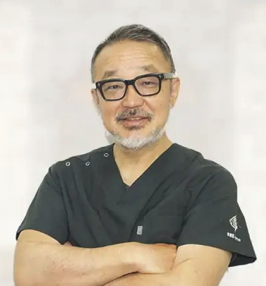 広島県呉市 / うえはら歯科呉総合歯科矯正歯科 / 上原 亮 先生